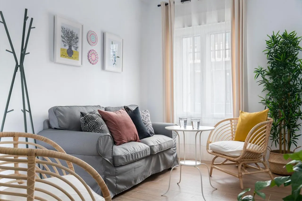 Mino Suite Apartment Sewilla